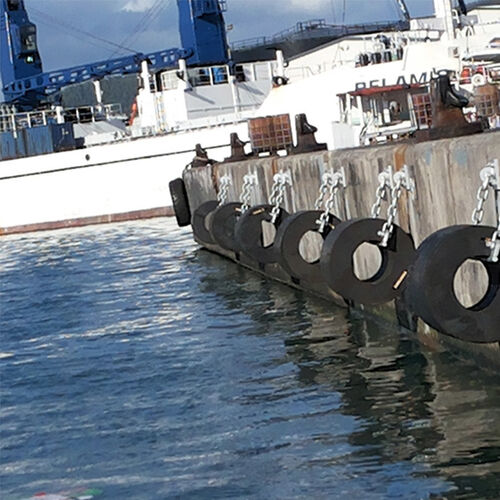 último caso de la compañía sobre Fenders marinos cilíndricos negros Fenders duraderos para alto impacto y bajo mantenimiento