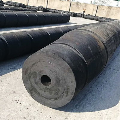 Defensas modificadas para requisitos particulares 600*300 del neumático del remolcador del cilindro para el arco de la nave