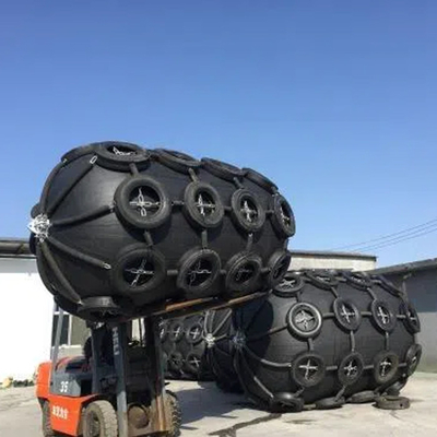 el muelle de los 4.5*9.0M Pneumatic Rubber Fender STS montó las defensas 80kPa ISO17357-1: 2014