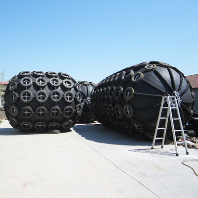 La defensa de goma neumática portuaria ISO17357 calificó 50kPa los 3.3*6.5M Tear Resistance