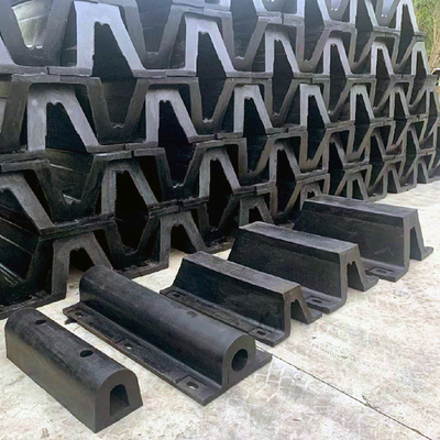 protección ULTRAVIOLETA de la absorción de agua baja de la resistencia de la defensa de goma del arco 300H
