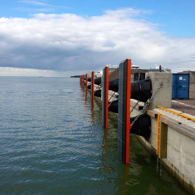 Resistencia de rasgón de parachoques de la protección del cono de SBR NBR de la defensa del barco estupendo del muelle