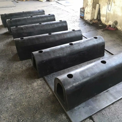 Tipo resistente modificado para requisitos particulares hueco D de D de las defensas PIANC2002 300H para Marine Dock Ship