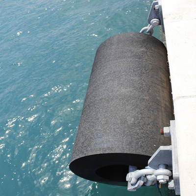 El hueco cilíndrico O forma Marine Dock Bumpers NR/el material de NBR