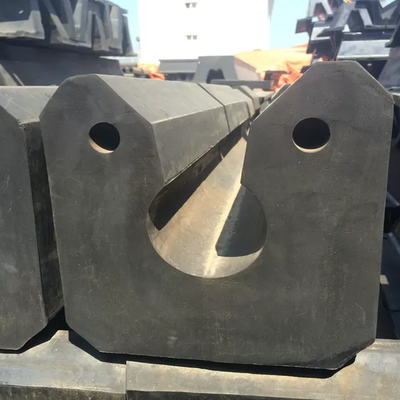 Defensa estándar de goma natural del ojo de la cerradura del 100% Tug Boat Fenders PIANC2002