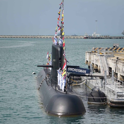 50kPa defensas submarinas ISO17357-1: La BV 2014 certifica el color negro para atracar