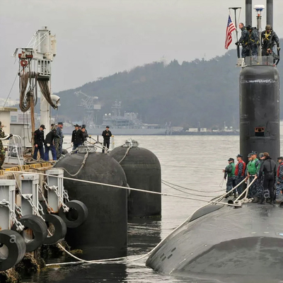 Las defensas ISO17357 de D3.3M Submarine Pneumatic Rubber certificaron