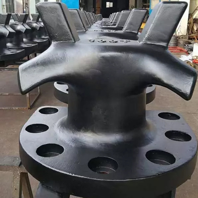 Los bolardos estándar del amarre de la AIPCN el acero del arrabio 150 toneladas de bolardos del cuerno