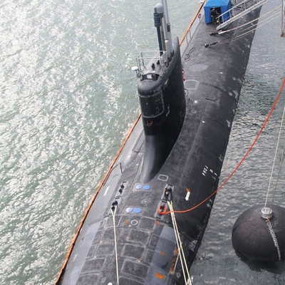 Defensas submarinas semi subacuáticas Marine Rubber sumergible neumática