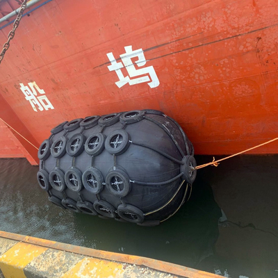 Iso17357 operaciones de goma neumáticas flotantes de la defensa 80kpa Sts