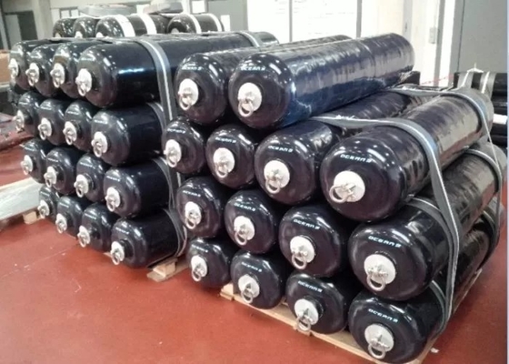 La espuma cerrada de alta densidad de la célula llenó la protección de Marine Fenders Dock Suspension Ship