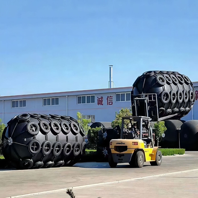 La BV certificó al OEM de goma de la defensa de 50kpa Yokohama dado la bienvenida