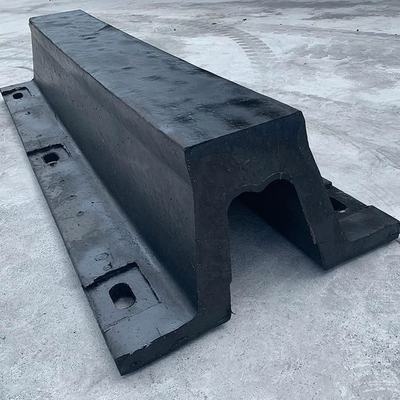 Fenders para barcos de caucho en forma de V para aplicaciones marinas