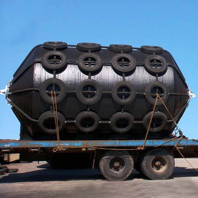 El buque de protección neumática flotante con escuma de PU