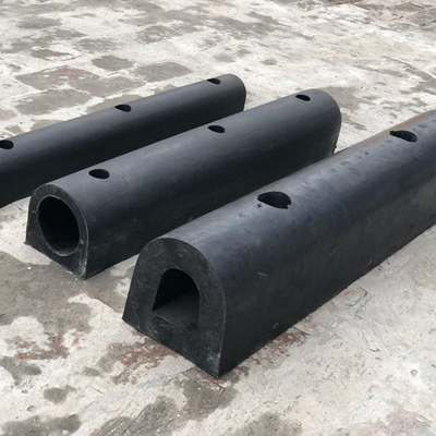 Aperturas de tipo D confiables Accesorios de rodamiento Bollares marinos Marcas de canales Boyas de esquinas de buques