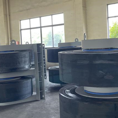 Fenders de caucho de alta resistencia para plataformas offshore Rendimiento y durabilidad