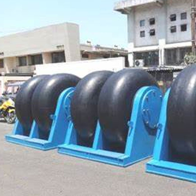 Fenders de rodillos ASTM D2000 Fenders de ruedas certificados para protección marina