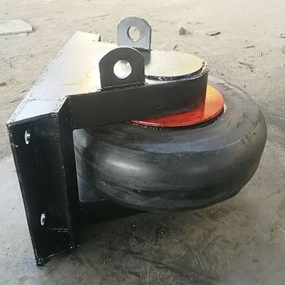 Fenders de rodillos Fenders de ruedas negras para protección de buques y buques