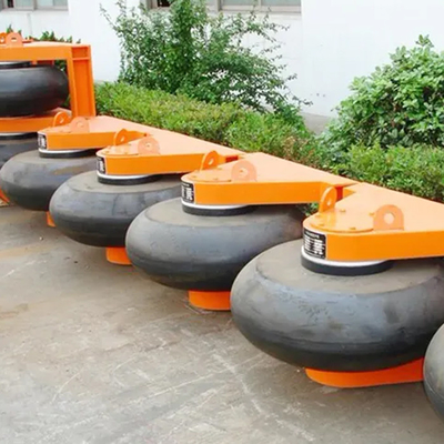 Fenders de rodillos Fenders de ruedas negras para protección de buques y buques