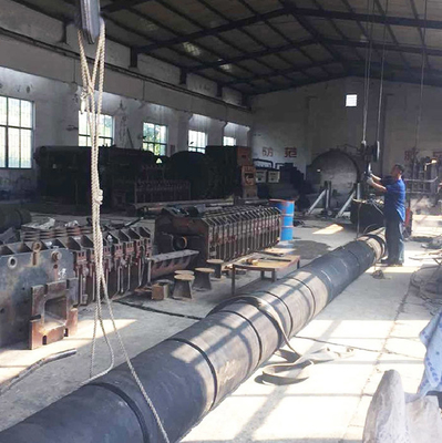 Instalaciones portuarias de puerto remolcador para operaciones de atraque portuario