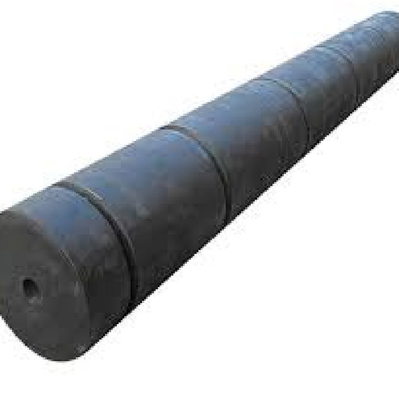 Absorción de choques para buques remolcadores para buques de remolque para diversos entornos marinos