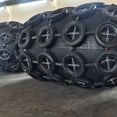 Absorción de choques eficiente Fender neumático de goma Propiedades de alta elasticidad Fácil de limpiar