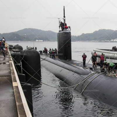Fenders de submarino resistentes a las condiciones climáticas con un excelente efecto de amortiguación para el atraque marítimo