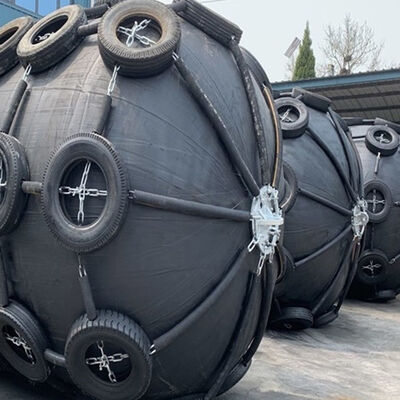 Fender neumático de caucho con larga vida útil anti-colisión y fácil instalación para la protección marina
