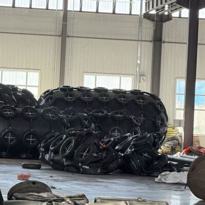 Fender neumático Yokohama Fender de caucho con fuerte estanqueidad al aire Resistente a la alta presión y diseño flexible para la protección marina